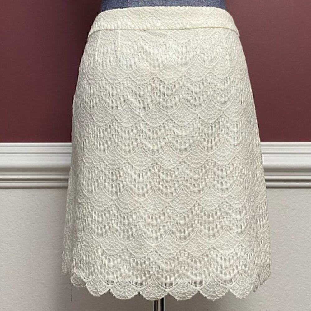 NWT Ann Taylor white lace overlay midi skirt sz 4P - Picture 3 of 3